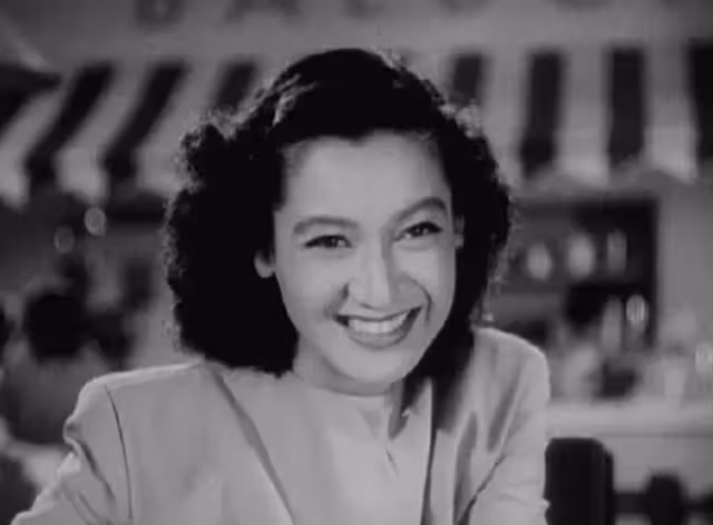 日本女演員原節子,被送給麥克阿瑟當情人,一生未嫁,活到95歲