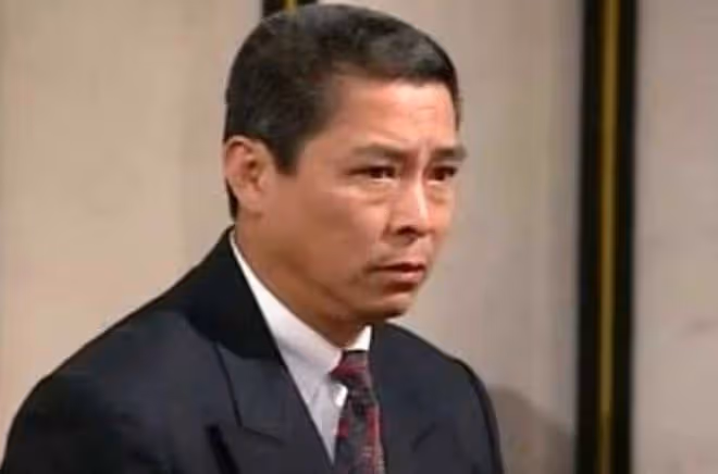 霍啟剛偶遇劉兆銘!90歲「姥姥」滿頭白髮,喪妻後太難過淡出熒幕