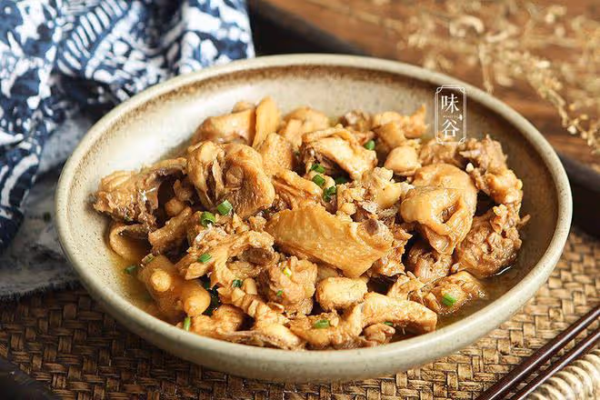 建議中老年人：三伏天常吃這4種食物，解暑又解乏，盛夏不受苦