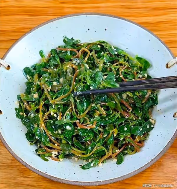 夏天一到，河南人必吃的野菜，營養豐富，清熱解毒，錯過再等一年