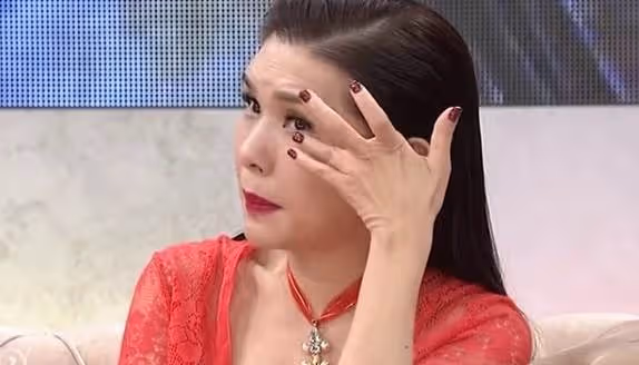 陷艱難婚姻15年!張清芳深夜傾吐「嫁人後一切都變了」陷谷底無法自拔,淚謝張小燕:失婚才獲重生