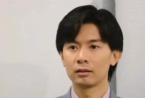 53歲何寶生久未露面「拋下千億財產出家」遁入空門15年「身形消瘦氣色良好」淡然出世