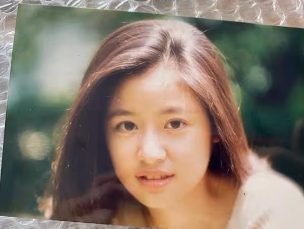 被自己嚇到!林心如「曬20歲嫩照」驚呼:受驚嚇了 苦笑「44歲比20歲年輕」:眼影太恐怖
