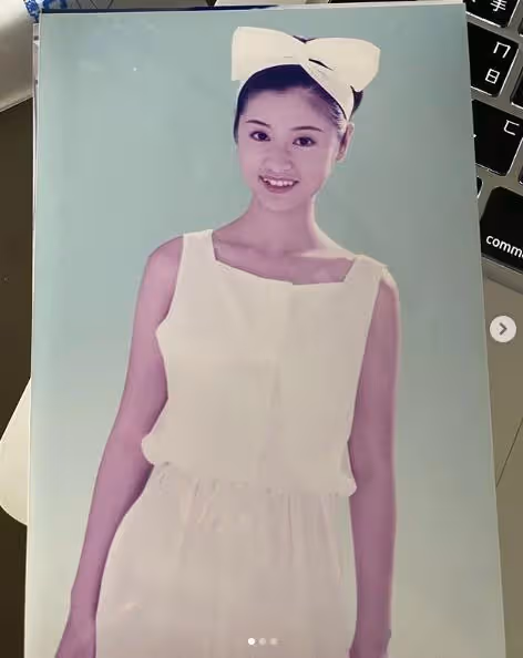 被自己嚇到!林心如「曬20歲嫩照」驚呼:受驚嚇了 苦笑「44歲比20歲年輕」:眼影太恐怖