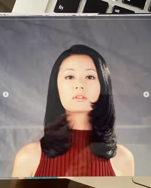 被自己嚇到!林心如「曬20歲嫩照」驚呼:受驚嚇了 苦笑「44歲比20歲年輕」:眼影太恐怖