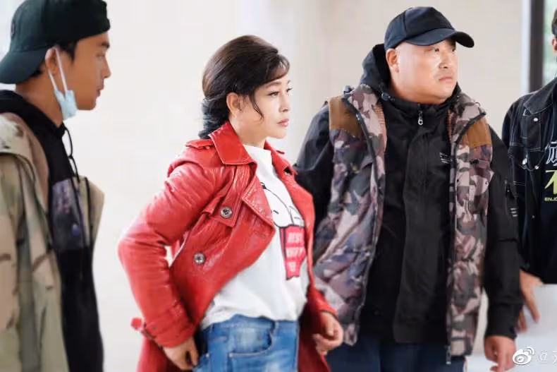 捨得寵自己的女人不會老!60歲方芳芳、65歲劉曉慶「看起來像30+」,年齡減半秘訣靠6招