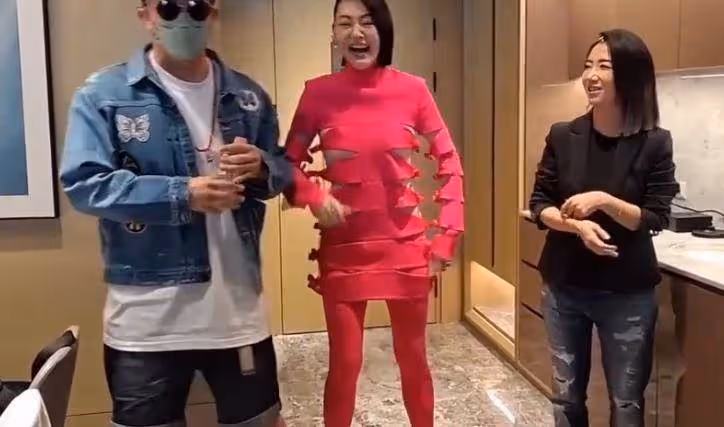 小S和具俊曄私下聊天曝光,小S問姐夫:我和姐姐誰更性感?慘遭網友吐槽:連姐夫也不放過
