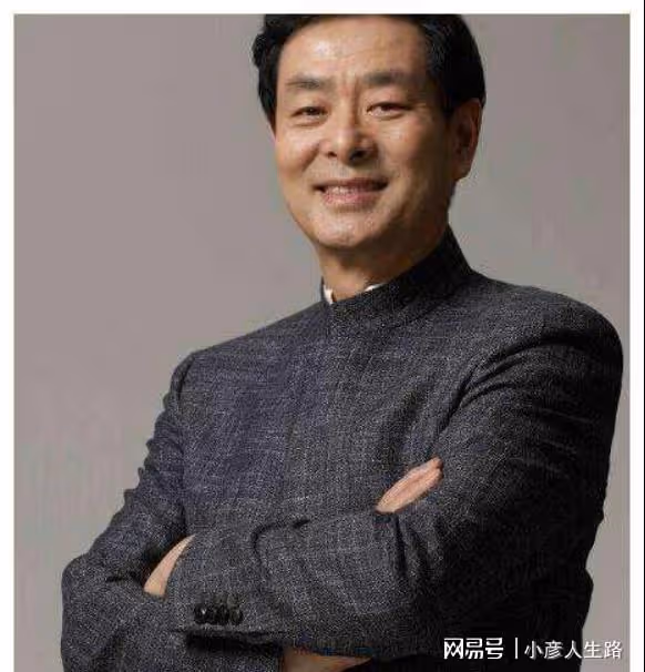 69歲的濮存昕的「消失」，是娛樂圈的悲哀和損失