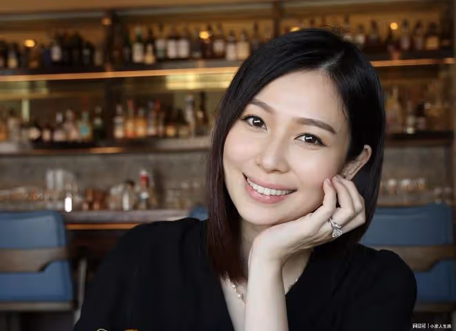 TVB知名長腿女神越發富貴！賠錢離巢恢復自由身，住過億海景豪宅