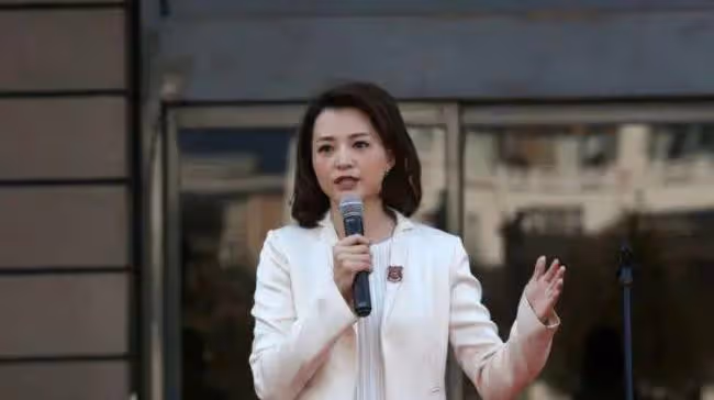 董卿:我和密春雷是真愛