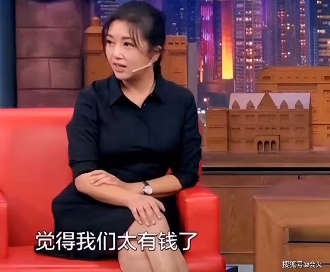 江珊片場跟異性學跳舞 年過半百風韻猶存