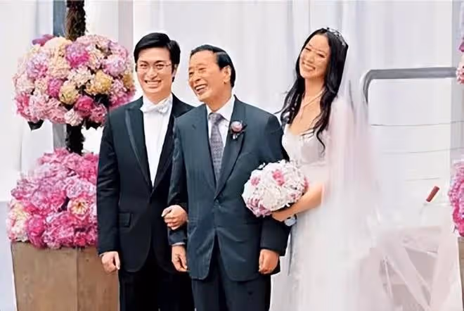 「千億闊太」徐子淇:一個孩子獎勵10億,成功背後的秘訣是她親媽