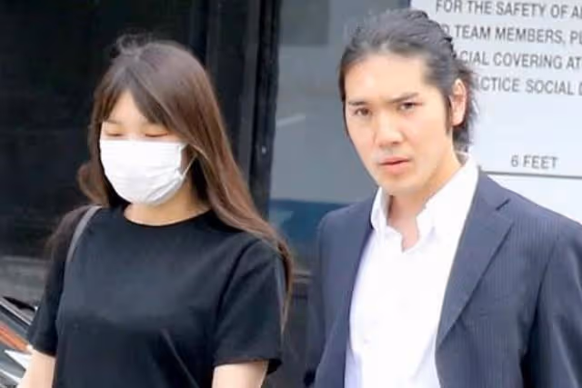 30歲真子婚後大變樣,親自做飯冒出白髮,網友:貧賤夫妻百事哀