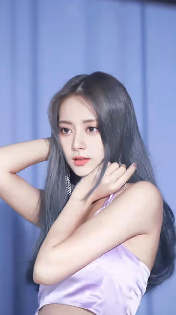 開創瑜系審美,同時是Twice門面,周子瑜的人生離不開美這個詞