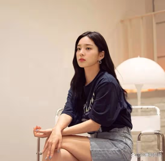 韓國出現一位神似秀智與薛仁雅的美人引發熱議，網友卻表示很反感