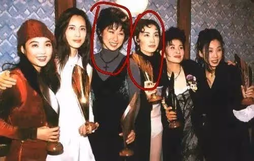 60歲葉倩文自認「根本沒比王菲紅」不在乎名利　此生「嫁給自己偶像」活得瀟灑就夠了！