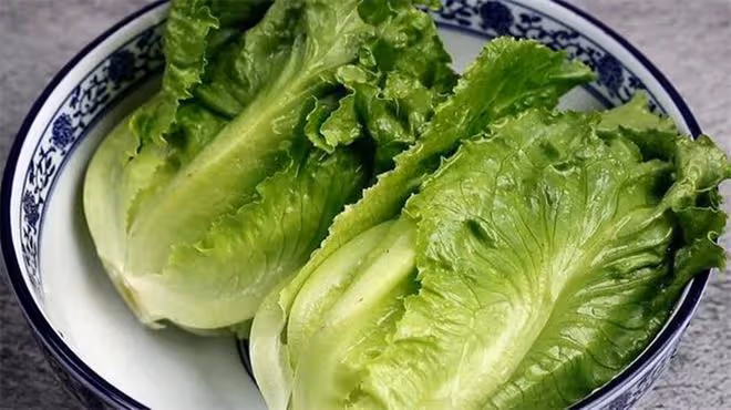 夏天吃生菜，只服這種獨特做法，好看又好吃，比紅燒肉還解饞