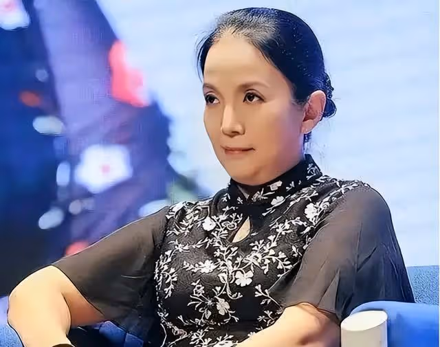 呂麗萍繼為美國慶生後,公開悼念安倍,兒子國內撈金遭呼籲封殺