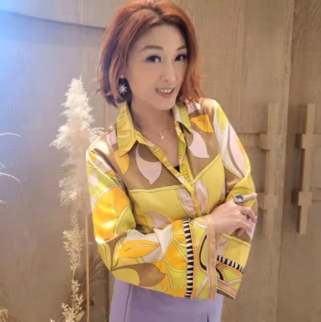 知名歌手李蕙敏近況!52歲凍齡有術,無法生育領養孤兒圓當媽夢