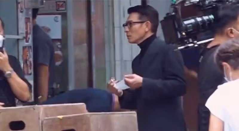 電影《潛行》官宣陣容曝先導海報 劉德華 林家棟 彭于晏 上演暗網臥底戰