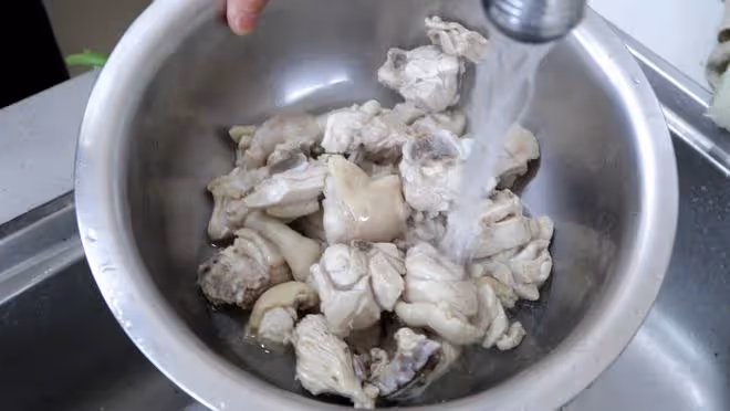 建議中老年人:少吃豬牛羊肉,多吃這4種食物,精神飽滿過三伏