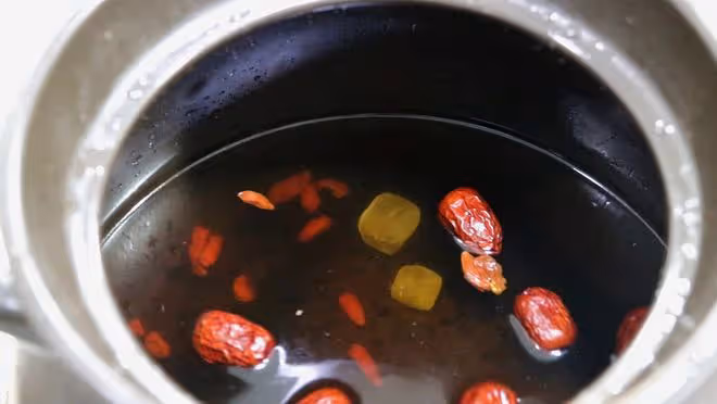 三伏天,別管有錢沒錢,這「6寶1湯」要多吃,常吃身體棒