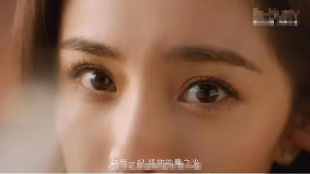 楊冪父親回應女兒傷勢！直言感謝老天保佑，女兒受傷三天操碎了心