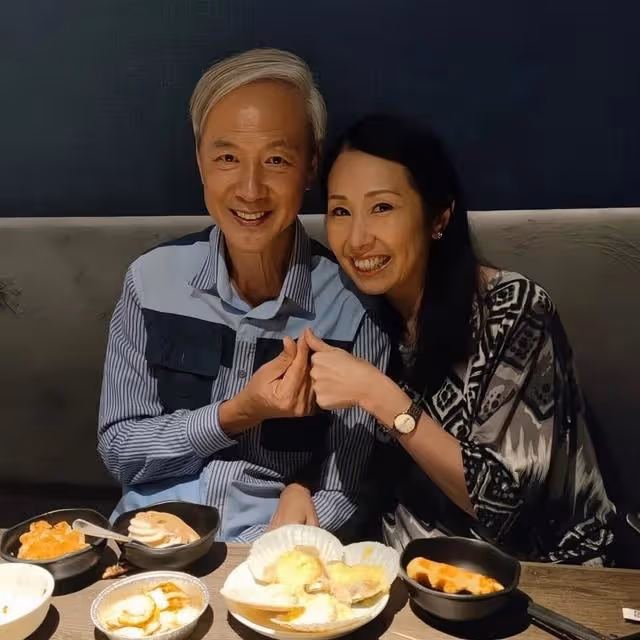 TVB夫妻檔黃昏戀結婚4周年！男方經歷喪妻之痛，女方患致命皮肌炎
