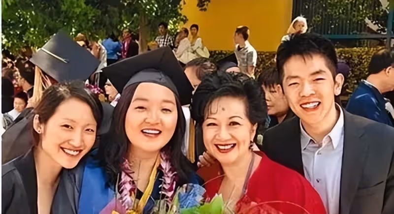 遭婆家驅趕!她一臉旺夫相「卻被丈夫拋棄」一度抑鬱想不開 帶著3個孩子「淨身出戶」終華麗逆襲成富婆