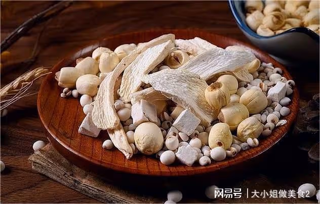 夏季多高溫陰雨，不妨多煮這些湯水來喝，營養豐富，健脾祛濕