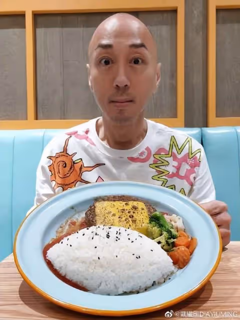 望進軍好萊塢!TVB綠葉王曝想挑戰情慾戲,曾多次公開表白佘詩曼