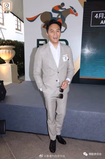 男神斗賣月餅︱張智霖力壓姜濤攻內地做吸金王