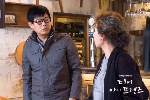 童年因「私生子身份」不幸父親缺席52年 生意失敗欠債「10年低谷妻子無悔陪伴」