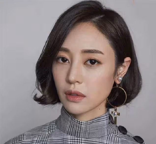 40多歲女人頭髮不要剪太短,這3款髮型好看又顯氣質,太合適過夏了