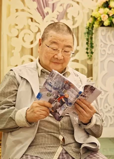 一路走好!「又一老戲骨」離去享壽87歲 「眾星悼念」周慧敏陷入悲痛:飽受疾病折磨卻拒絕化療