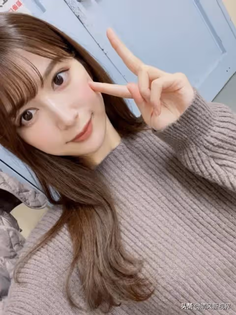 「日系系列」「令和最美」Body!日本頂級性感辣模:雪平莉左