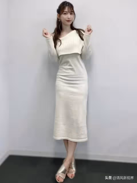 「日系系列」「令和最美」Body!日本頂級性感辣模:雪平莉左