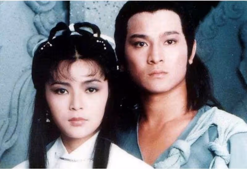 名門出身甘願被藏22年！46歲冒險為劉德華生子，「天王嫂朱麗倩」的深情，連華仔都說：她愛我，比我愛自己更多