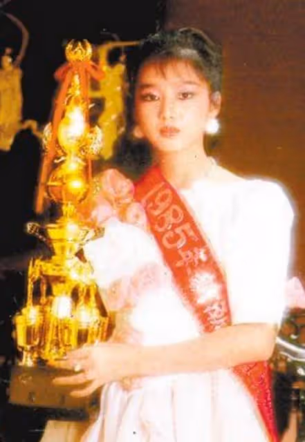 名門出身甘願被藏22年！46歲冒險為劉德華生子，「天王嫂朱麗倩」的深情，連華仔都說：她愛我，比我愛自己更多