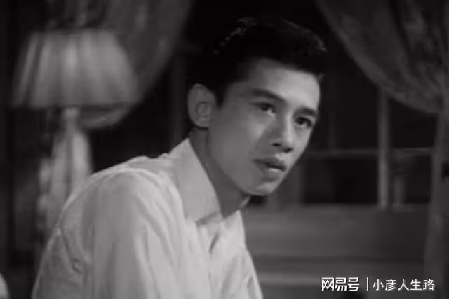 演員胡楓：與妻子雙向奔赴59年，妻子因病去世，他的堅持讓人淚目