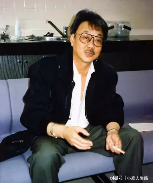 成龍5年送走11位圈內好友,港圈一點點在凋零