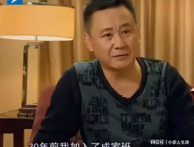 成龍5年送走11位圈內好友,港圈一點點在凋零