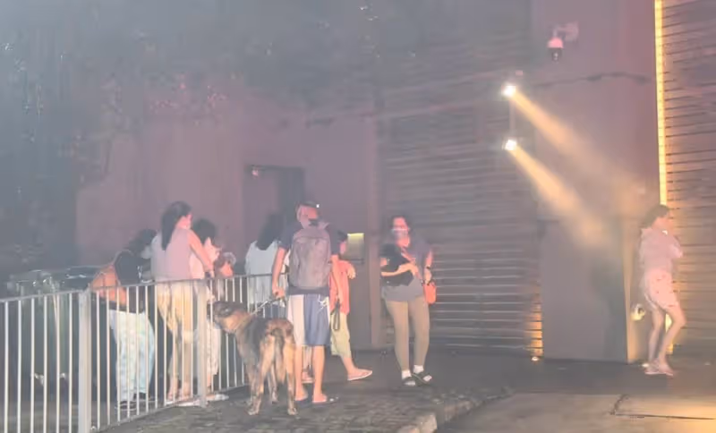 林青霞回應「奢華皇宮」凌晨起火!透露與家人平安無事,態度淡定:「都好,謝謝關心。」