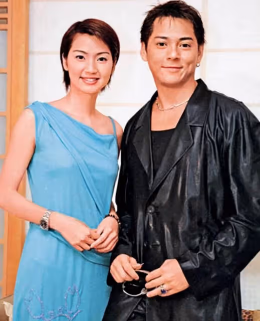 洪欣大兒子大變樣!遺傳了洪欣的大長腿「身高直逼190」,帥氣似歐美混血鼓手
