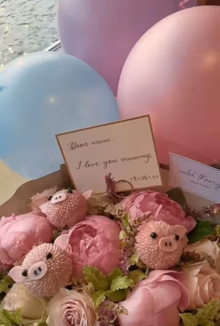 黎姿公開11歲雙胞胎女兒靚照!左擁右抱超幸福,母女三人同框超溫馨