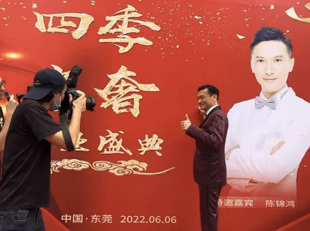 TVB前當家小生近況曝光!或廣州紮根已買房,自閉症兒子情況好轉