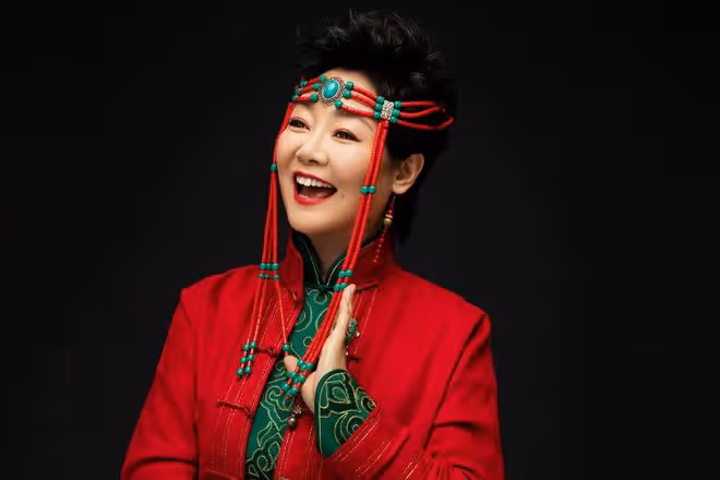 「同年不同臉」的9位明星，有人鮮嫩似少年，有人蒼老如大爺