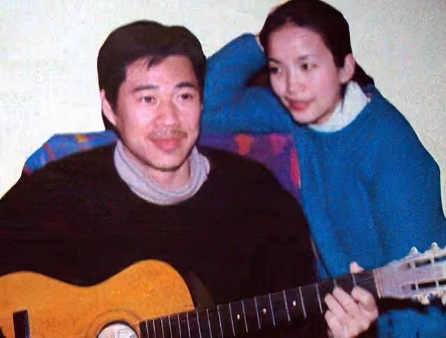 老戲骨呂麗萍發文悼念安倍,引發巨大爭議,真實面目暴露無遺