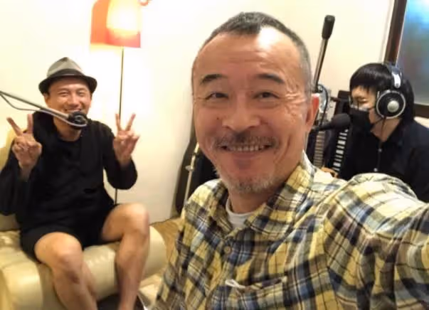 「切30公分大腸」才保命!金曲歌王「黃連煜」曾患病暴瘦8公斤,走過鬼門關,豁達坦言「從不做健檢」:該來的總會來!