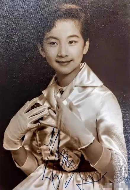 昨天的我你愛理不理,今天的我你高攀不起!她一臉旺夫相「卻被丈夫拋棄」 帶著3個孩子「淨身出戶」終華麗逆襲成富婆
